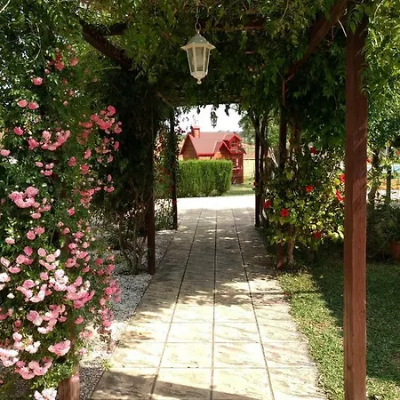 Casa Eucaliptal Dos Hermanas